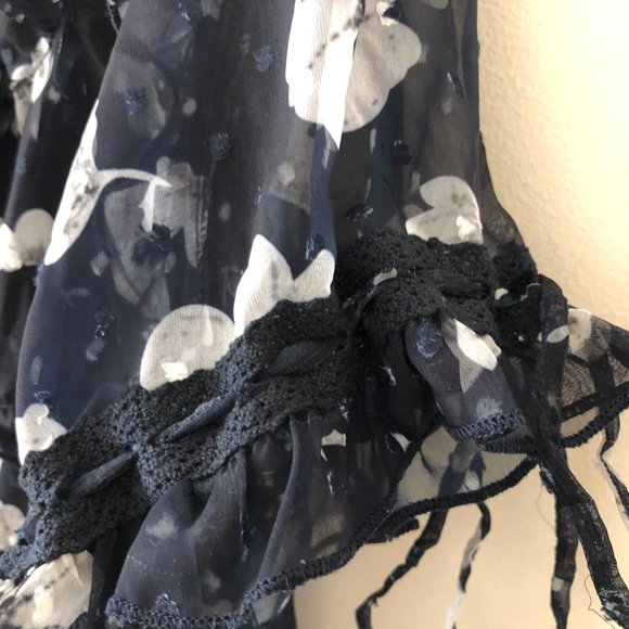 POL Floral Print Short Sleeve Navy Top - S - Picture 5 of 10